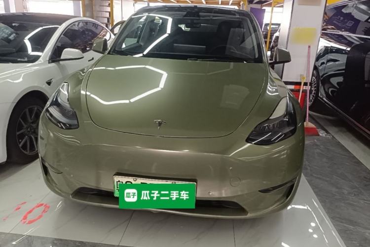 Used Tesla Model Y 2021 Long-Range All-Wheel-Drive Version Front