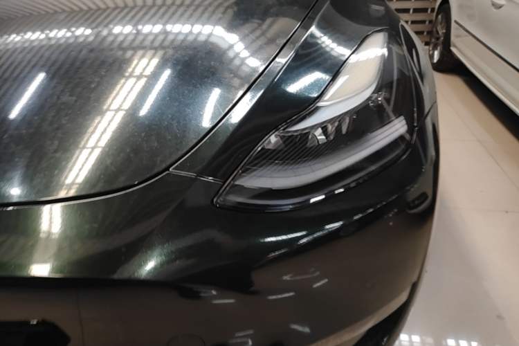 Used Tesla Model Y 2021 Standard Range Rear-Wheel Drive Version Left Front Headlight