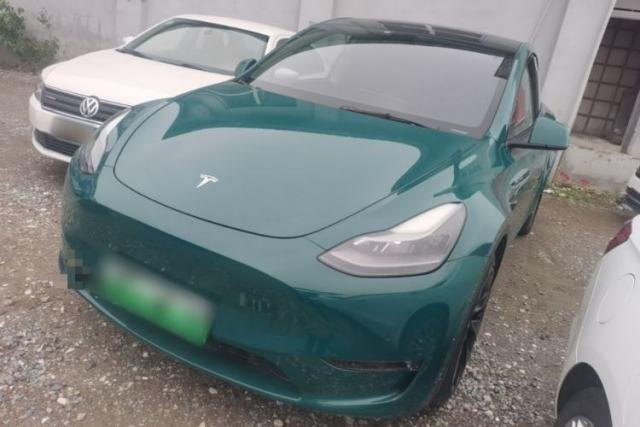 Used Tesla Model Y 2021 Long-Range All-Wheel-Drive Version