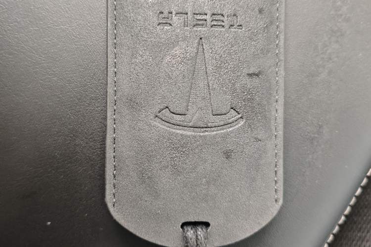 Used Tesla Model Y 2021 Standard Range Rear-Wheel Drive Version Vehicle Key