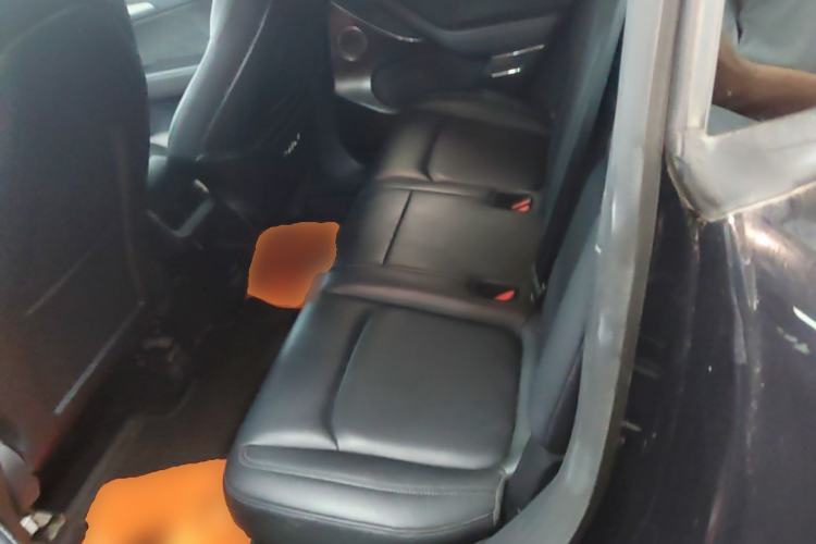 Used Tesla Model Y 2021 Standard Range Rear-Wheel Drive Version Left Rear Seat