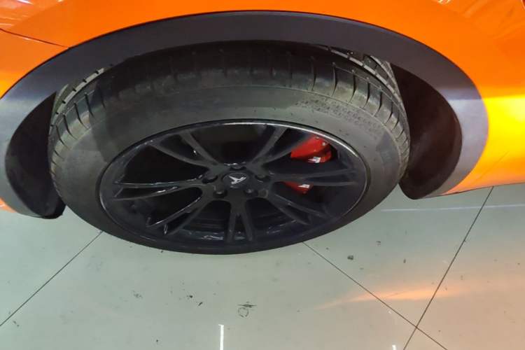 Used Tesla Model Y 2021 Long-Range All-Wheel-Drive Version Exterior 4
