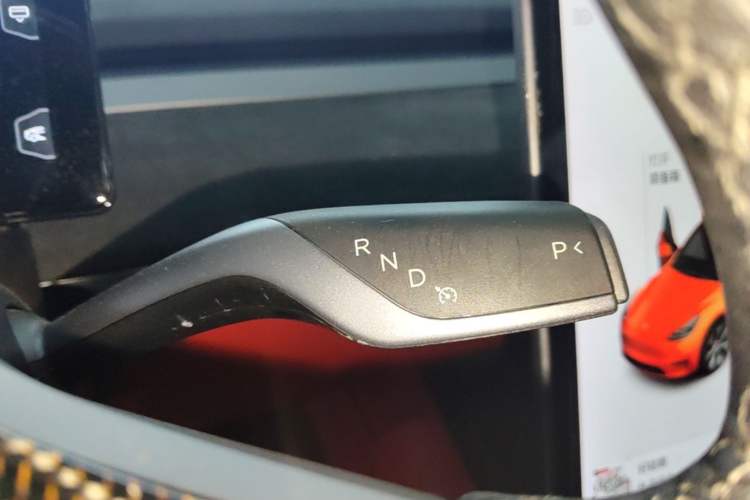 Used Tesla Model Y 2021 Long-Range All-Wheel-Drive Version Gear Lever