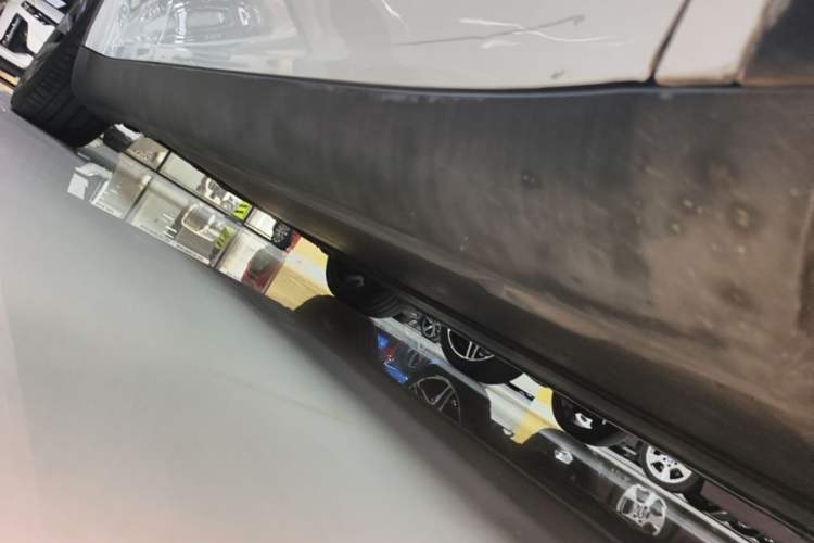 Used Tesla Model Y 2021 Long-Range All-Wheel-Drive Version Chassis Front Right