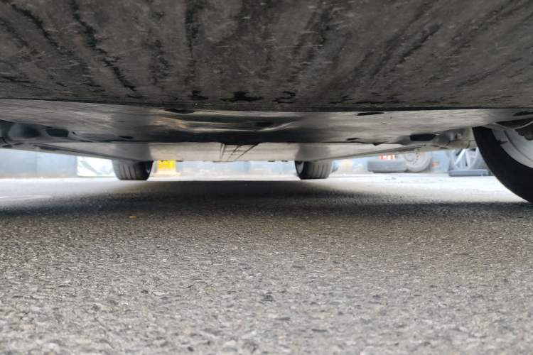Used Tesla Model Y 2021 Standard Range Rear-Wheel Drive Version Chassis Front