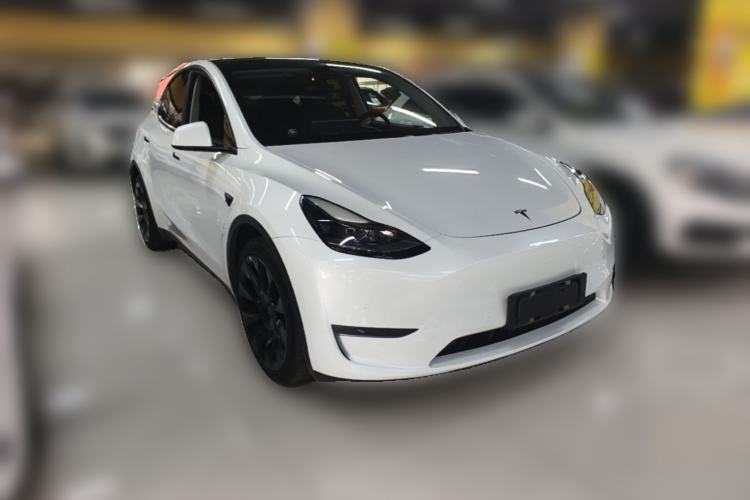 Used Tesla Model Y 2021 Long-Range All-Wheel-Drive Version Front Right 45 Deg