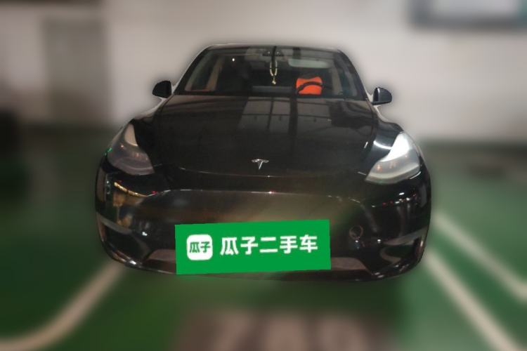 Used Tesla Model Y 2021 Long-Range All-Wheel-Drive Version Front