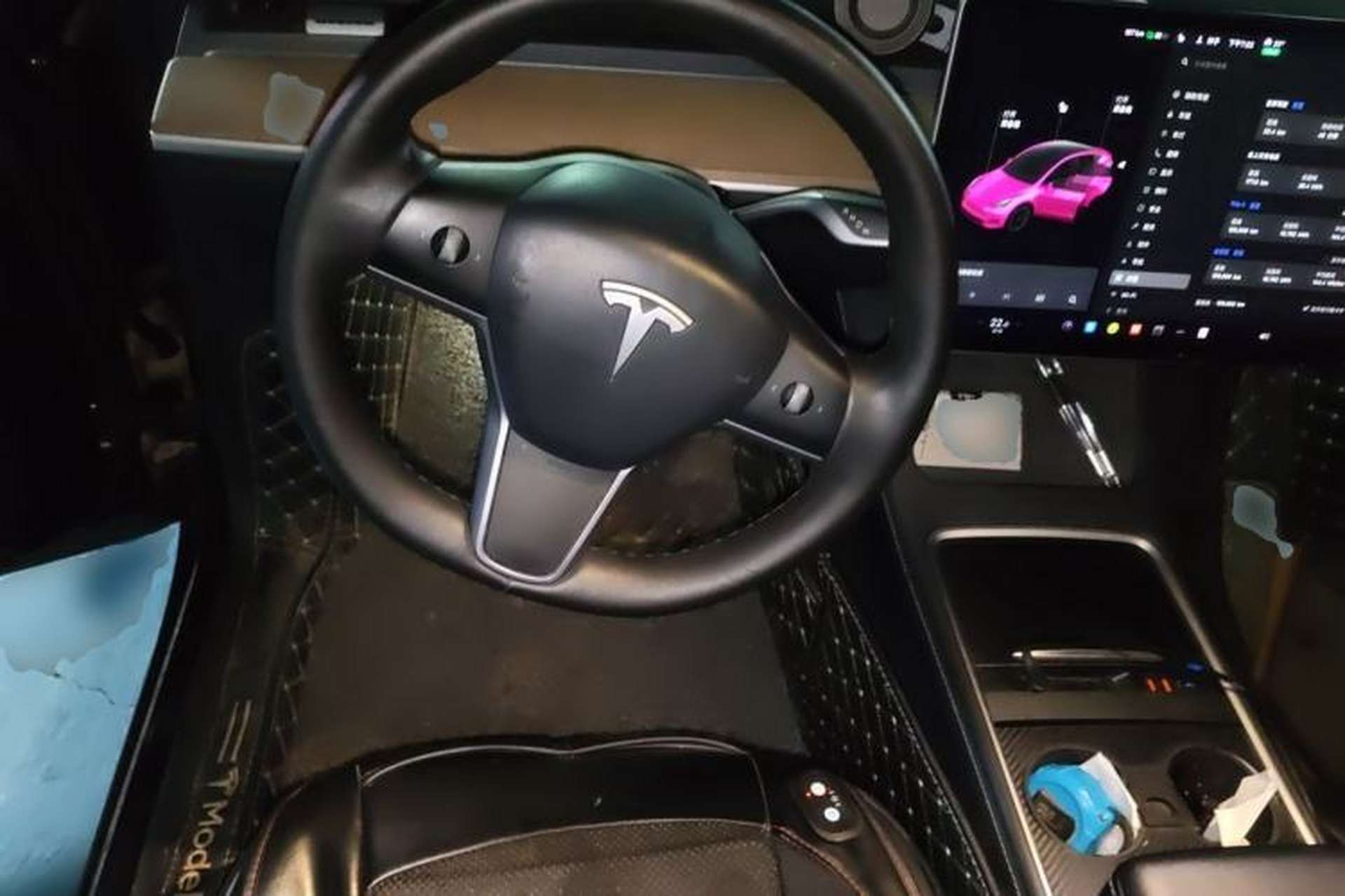 Used Tesla Model Y 2021 Standard Range Rear-Wheel Drive Version Steering Wheel