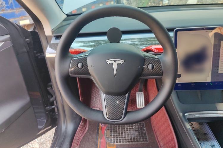 Used Tesla Model Y 2021 Performance High-Performance All-Wheel-Drive Version Steering Wheel