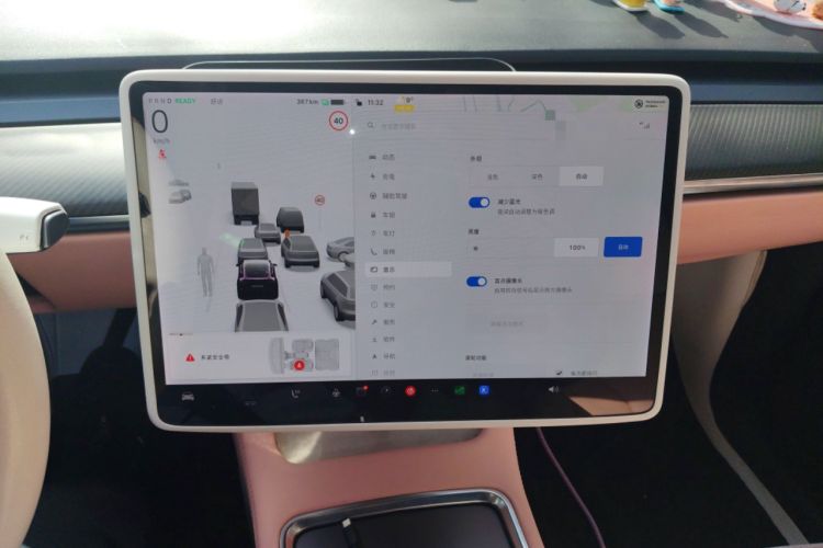 Used Tesla Model Y 2021 Standard Range Rear-Wheel Drive Version Audio And AC Panel