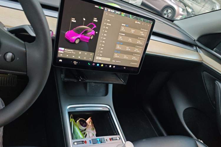 Used Tesla Model Y 2021 Long-Range All-Wheel-Drive Version Audio And AC Panel