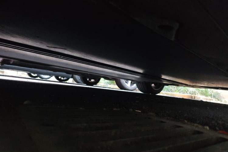 Used Tesla Model Y 2021 Long-Range All-Wheel-Drive Version Chassis Front Left
