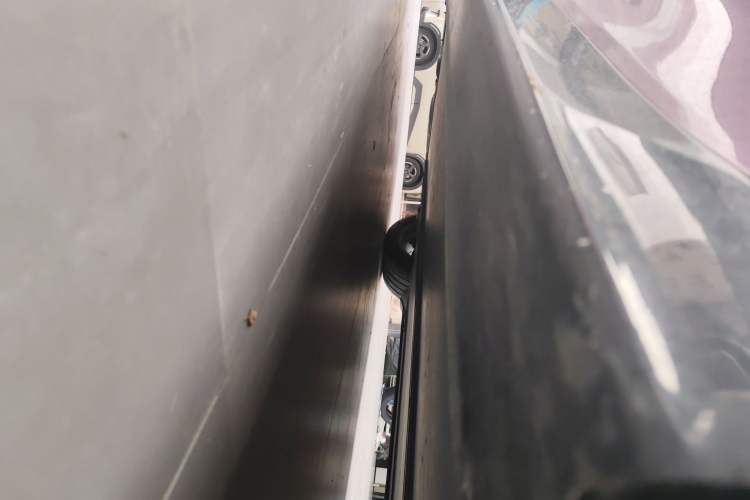 Used Tesla Model Y 2021 Standard Range Rear-Wheel Drive Version Chassis Front Right