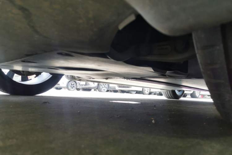 Used Tesla Model Y 2021 Standard Range Rear-Wheel Drive Version Chassis Front