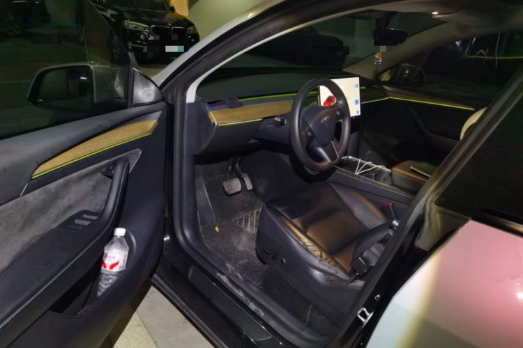 Used Tesla Model Y 2021 Standard Range Rear-Wheel Drive Version Driver Seat