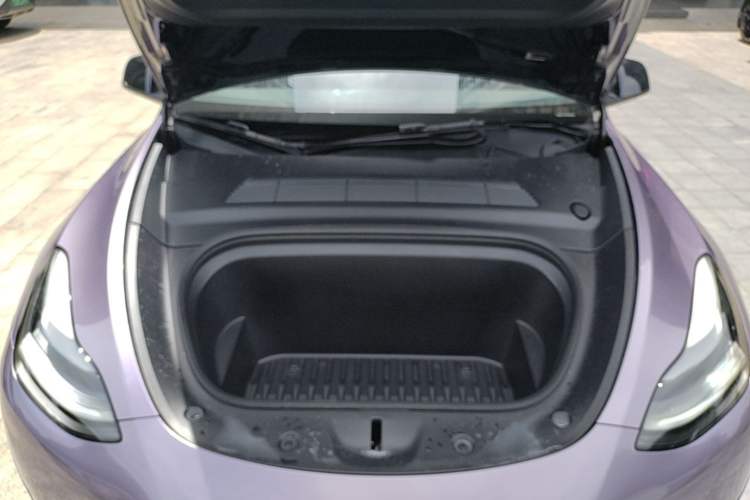 Used Tesla Model Y 2021 Standard Range Rear-Wheel Drive Version Engine Bay