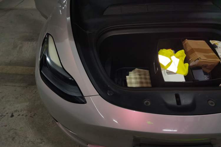 Used Tesla Model Y 2021 Standard Range Rear-Wheel Drive Version Engine Bay Right