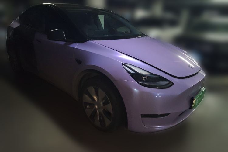 Used Tesla Model Y 2021 Standard Range Rear-Wheel Drive Version Front Right 45 Deg
