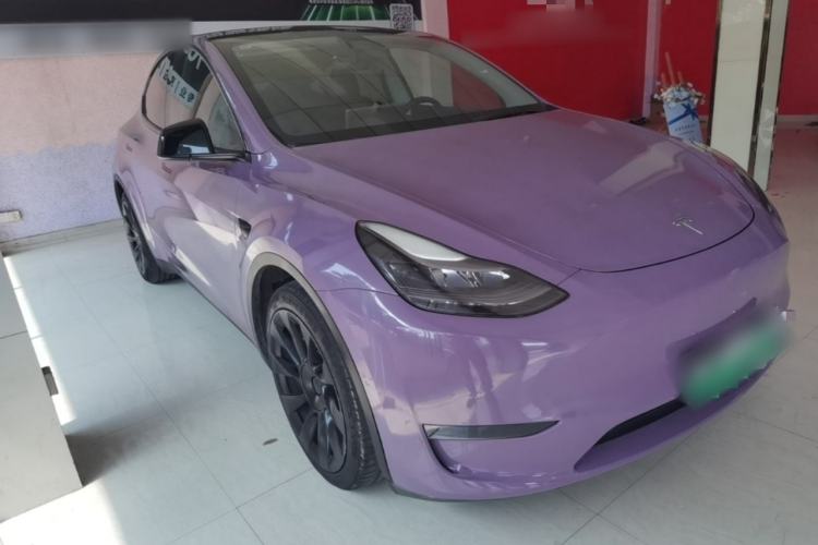 Used Tesla Model Y 2021 Standard Range Rear-Wheel Drive Version Front Right 45 Deg