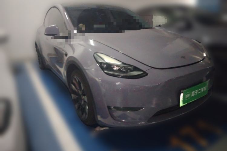 Used Tesla Model Y 2021 Standard Range Rear-Wheel Drive Version Front Right 45 Deg