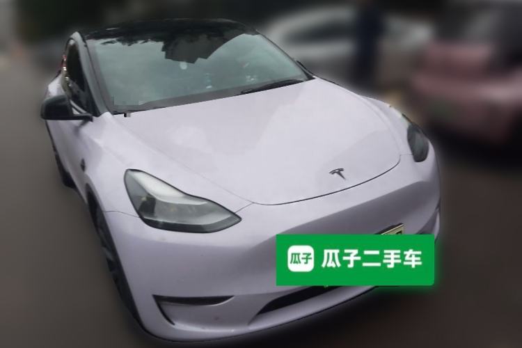 Used Tesla Model Y 2021 Standard Range Rear-Wheel Drive Version Front Right 45 Deg