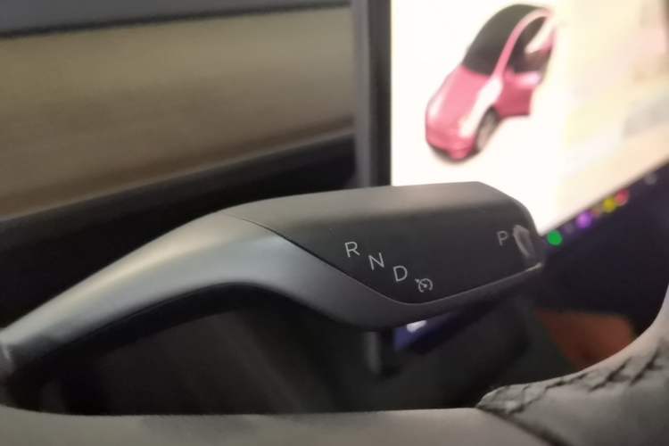 Used Tesla Model Y 2021 Standard Range Rear-Wheel Drive Version Gear Lever