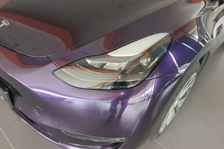 Used Tesla Model Y 2021 Standard Range Rear-Wheel Drive Version Left Front Headlight