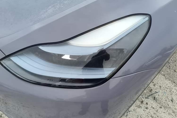 Used Tesla Model Y 2021 Standard Range Rear-Wheel Drive Version Left Front Headlight