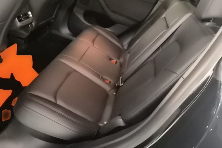 Used Tesla Model Y 2021 Standard Range Rear-Wheel Drive Version Left Rear Seat