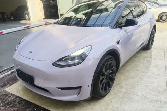 Used Tesla Model Y 2021 Long-Range All-Wheel-Drive Version