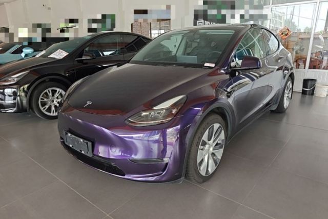 Tesla Model Y 2021 Standard Range Rear-Wheel Drive Version с пробегом
