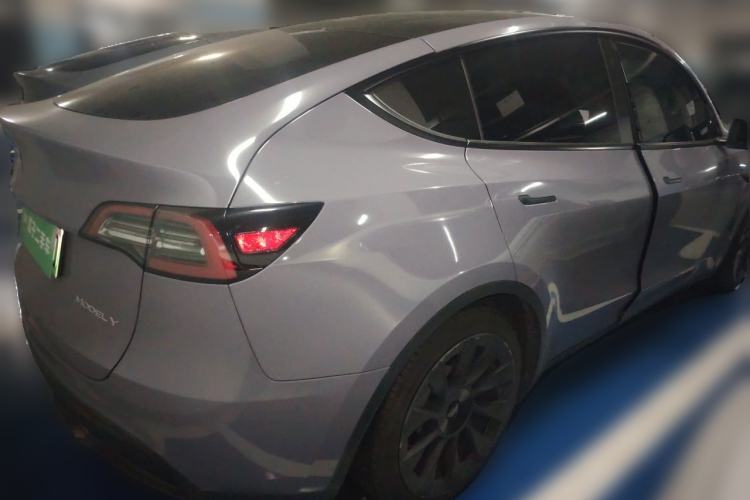 Used Tesla Model Y 2021 Standard Range Rear-Wheel Drive Version Rear Right 45 Deg