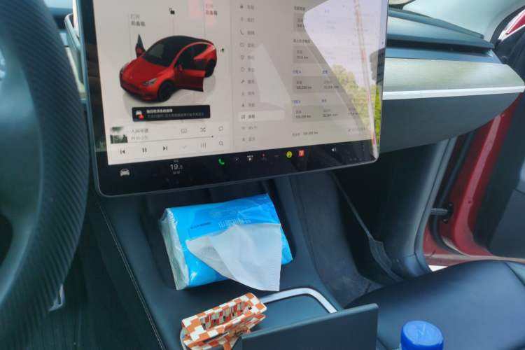 Used Tesla Model Y 2021 Performance High-Performance All-Wheel-Drive Version Audio And AC Panel