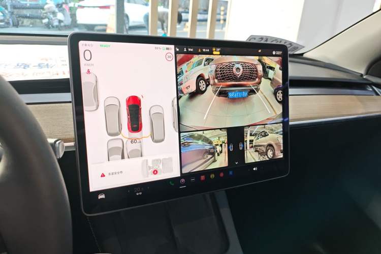 Used Tesla Model Y 2021 Long-Range All-Wheel-Drive Version 3D7 Audio And AC Panel