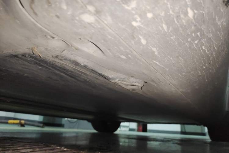 Used Tesla Model Y 2021 Long-Range All-Wheel-Drive Version Chassis Front Left