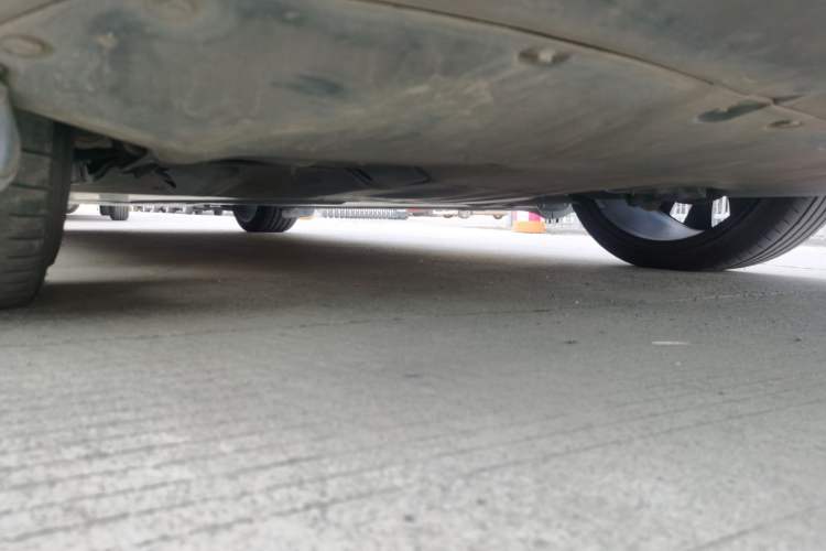 Used Tesla Model Y 2021 Performance High-Performance All-Wheel-Drive Version Chassis Rear Left