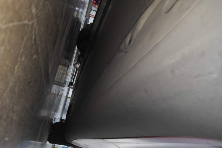 Used Tesla Model Y 2021 Long-Range All-Wheel-Drive Version Chassis Rear Right