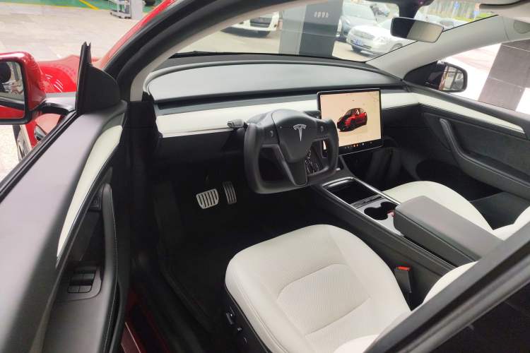Used Tesla Model Y 2021 Performance High-Performance All-Wheel-Drive Version Driver Seat