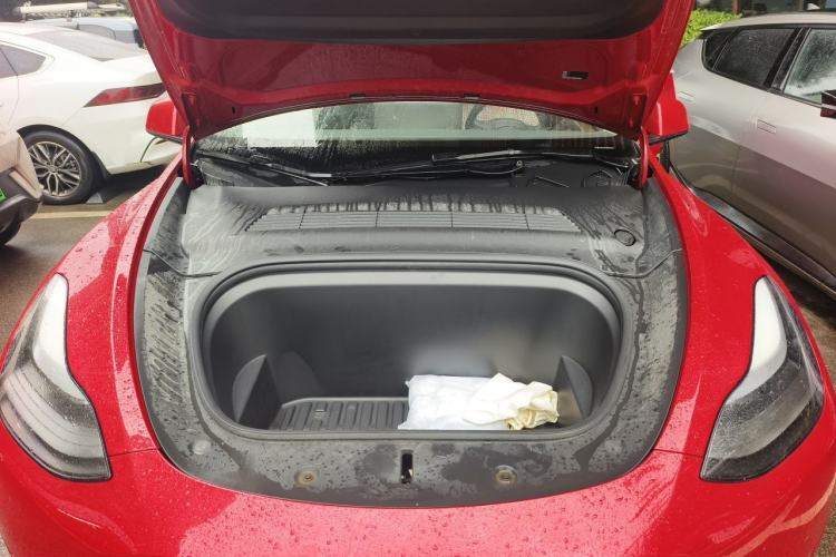 Used Tesla Model Y 2021 Standard Range Rear-Wheel Drive Version Engine Bay