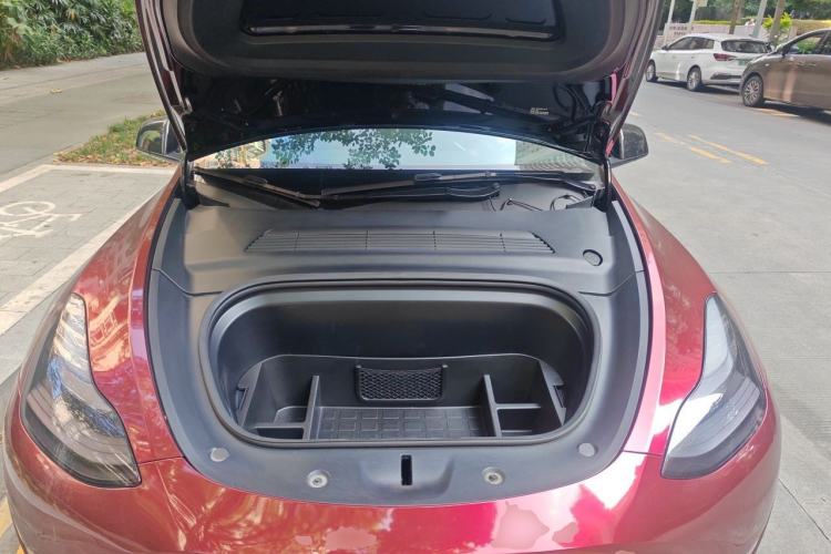 Used Tesla Model Y 2021 Performance High-Performance All-Wheel-Drive Version Engine Bay