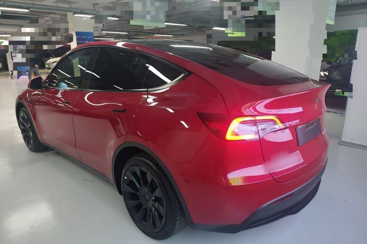 Used Tesla Model Y 2021 Revised Version 2 Long-Range All-Wheel-Drive Edition Exterior 2