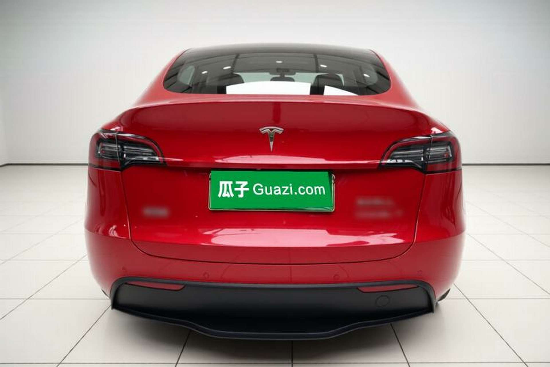 Used Tesla Model Y 2021 Long-Range All-Wheel-Drive Version 3D7 Exterior 4