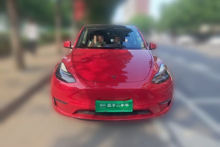 Used Tesla Model Y 2021 Long-Range All-Wheel-Drive Version Front