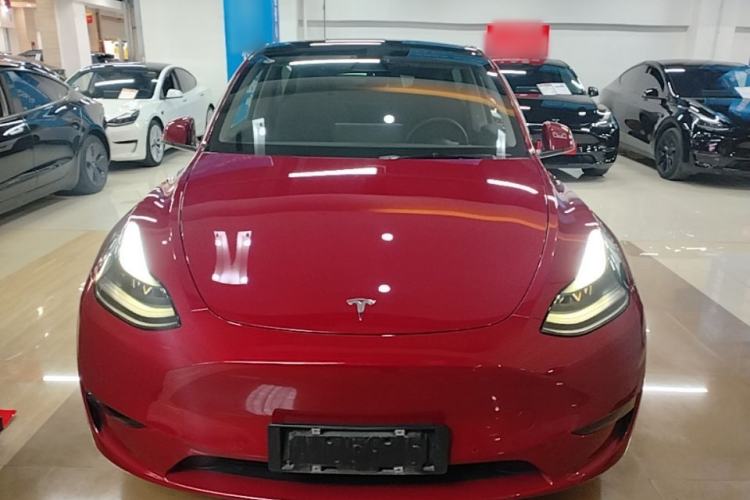 Used Tesla Model Y 2021 Standard Range Rear-Wheel Drive Version Front
