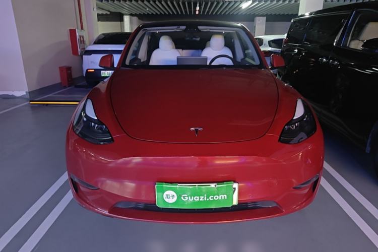 Used Tesla Model Y 2021 Long-Range All-Wheel-Drive Version 3D7 Front