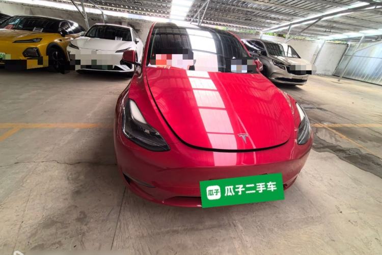 Used Tesla Model Y 2021 Long-Range All-Wheel-Drive Version Front