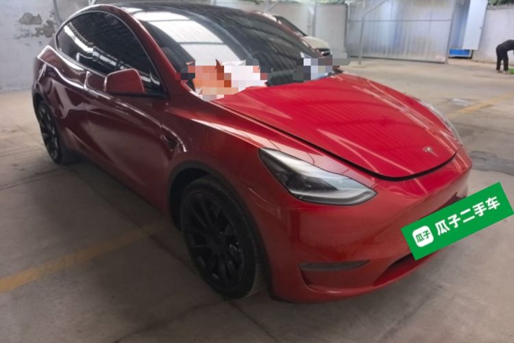 Used Tesla Model Y 2021 Long-Range All-Wheel-Drive Version Front Right 45 Deg