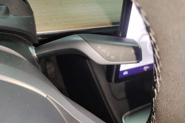 Used Tesla Model Y 2021 Long-Range All-Wheel-Drive Version Gear Lever