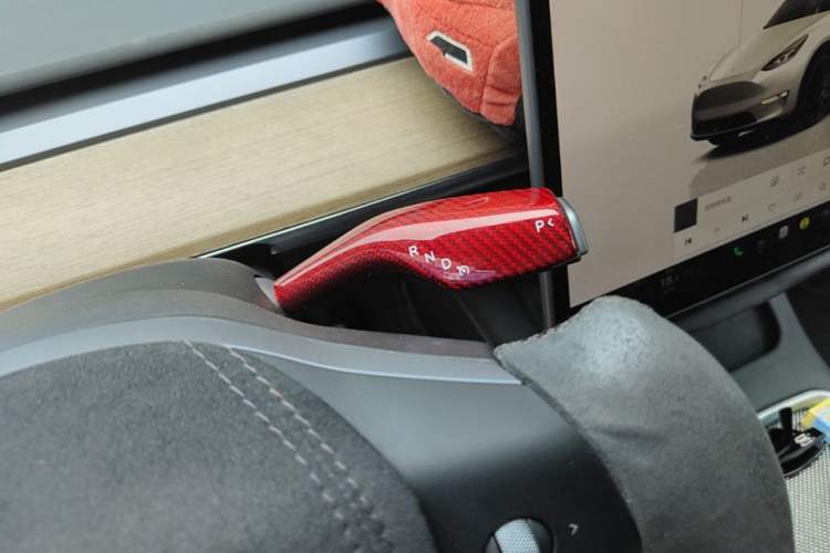 Used Tesla Model Y 2021 Performance High-Performance All-Wheel-Drive Version Gear Lever