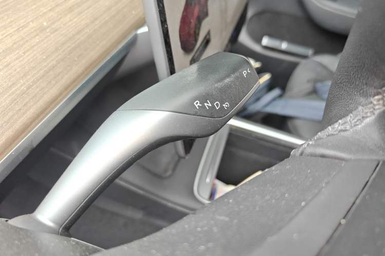 Used Tesla Model Y 2021 Standard Range Rear-Wheel Drive Version Gear Lever